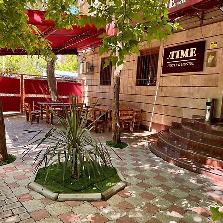 Time Hotel & Tours Jerevan Eksteriør billede