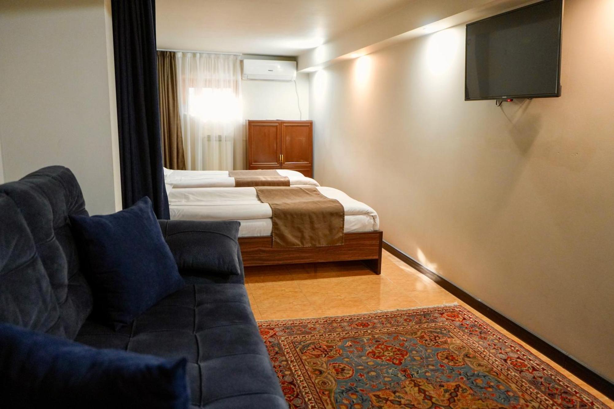 Time Hotel & Tours Jerevan Værelse billede