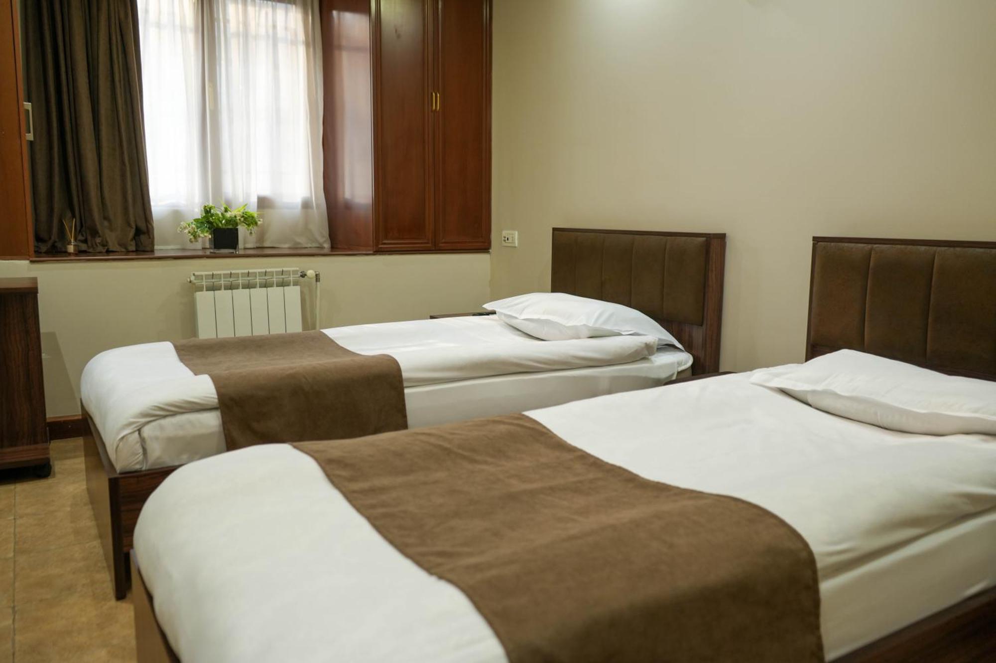 Time Hotel & Tours Jerevan Værelse billede